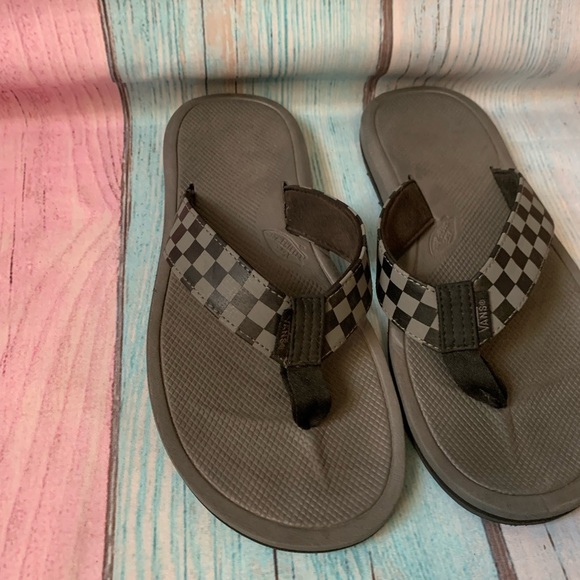 Men vans sandals back and gray checkered size medium - Picture 3 of 8
